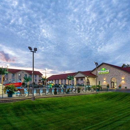 Wingate By Wyndham Wisconsin Dells Waterpark Hotel Lake Delton Exterior photo