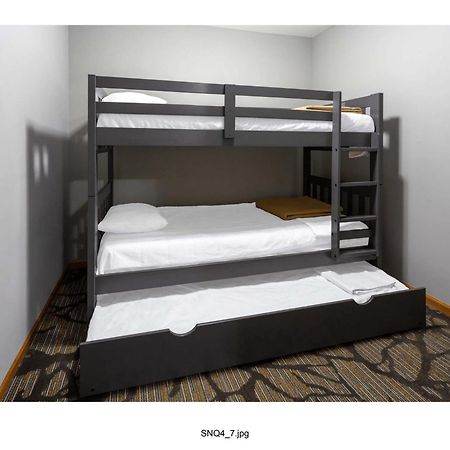 Wingate By Wyndham Wisconsin Dells Waterpark Hotel Lake Delton Room photo