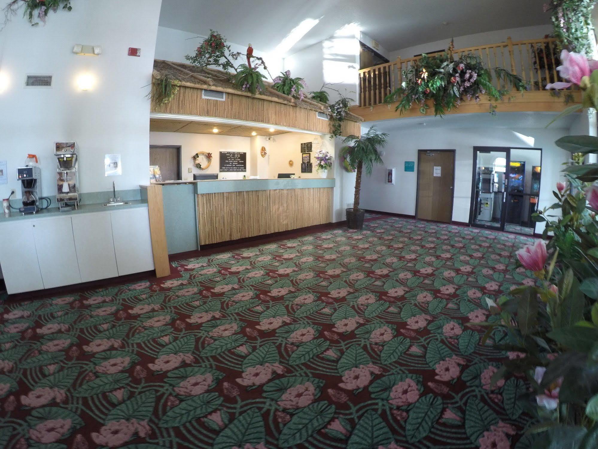 Wingate By Wyndham Wisconsin Dells Waterpark Hotel Lake Delton Exterior photo